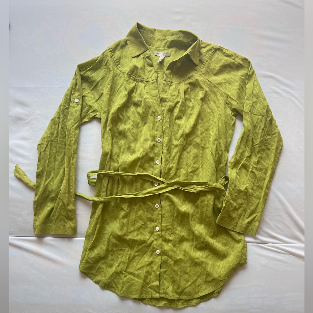 NWOT Banana Republic 100% Cotton Button Down Blouse